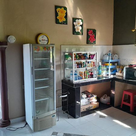 Ibu Ana Homestay Selemadeg Exterior foto