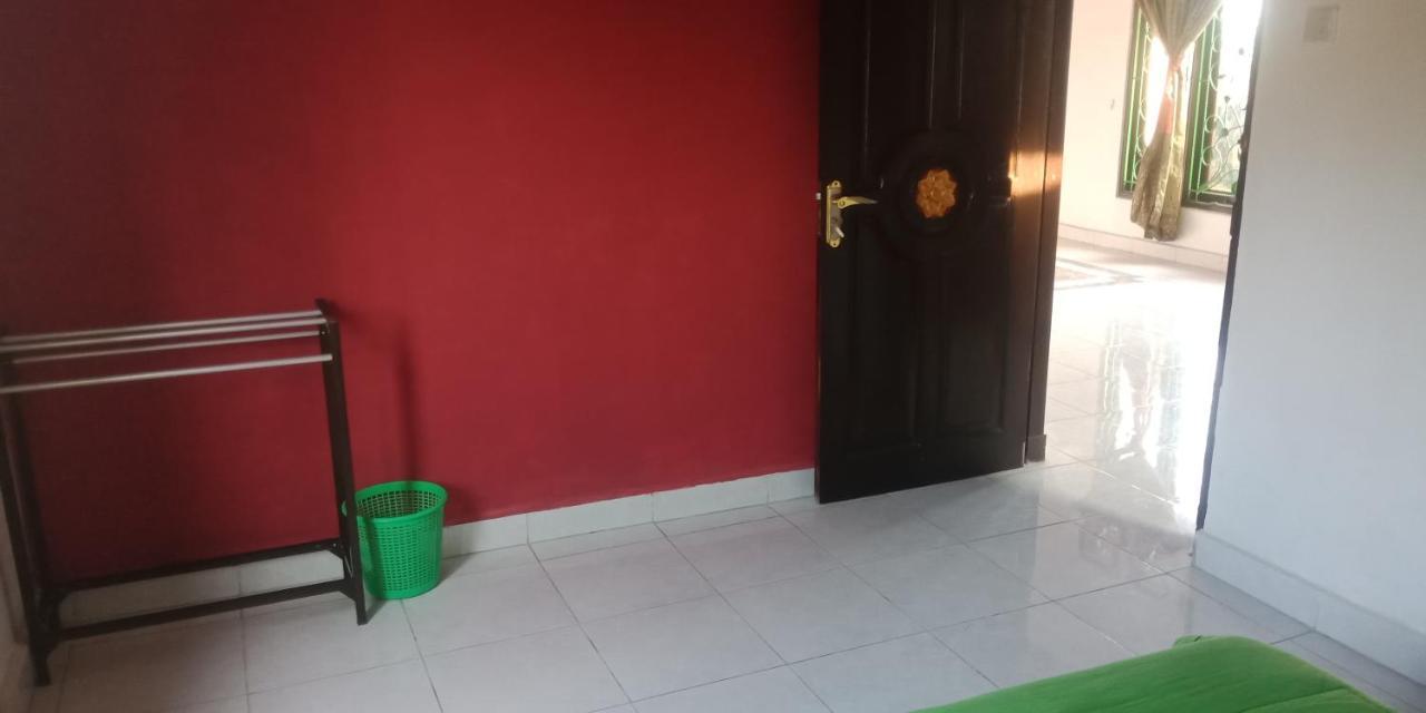 Ibu Ana Homestay Selemadeg Exterior foto