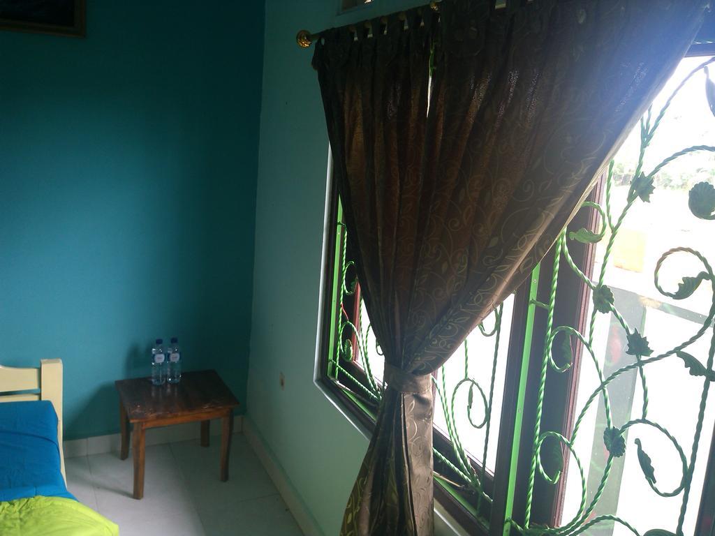 Ibu Ana Homestay Selemadeg Exterior foto